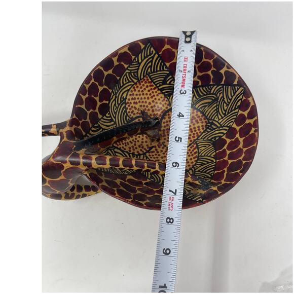 African Hand Carved Olive Wood Giraffe Drinking From Bowl Trinket Dish Vintage - Picture 12 of 13